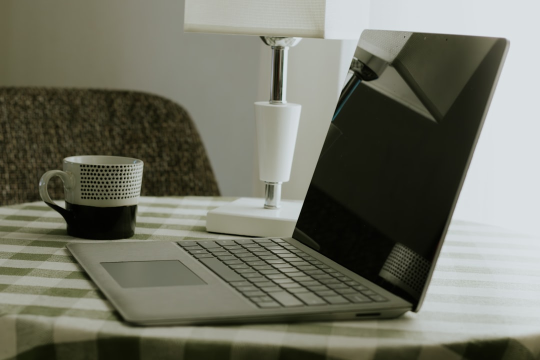 רוני אהרון זיטון: חדשנות פורצת דרך מוצר שמבטיח סוף לעולם הארנקים הפיזיים