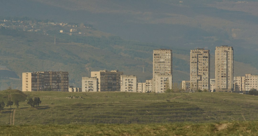 נחום עובדיה על מצלמות, אזעקות ואינטרקום: מה חשוב לבדוק לפני שבוחרים מערכת אבטחה